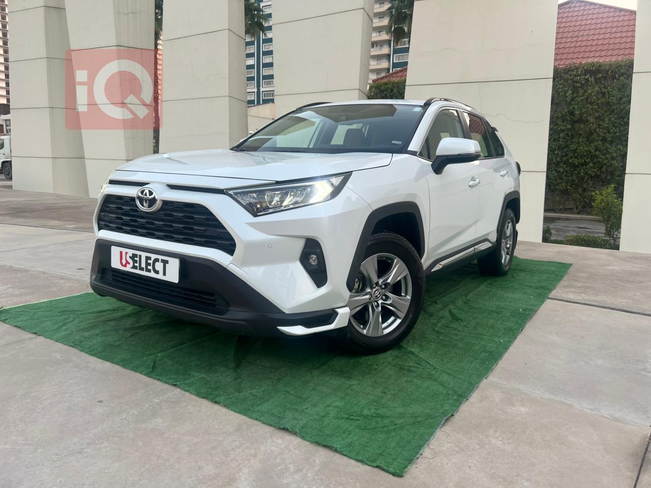 تويوتا راف 4